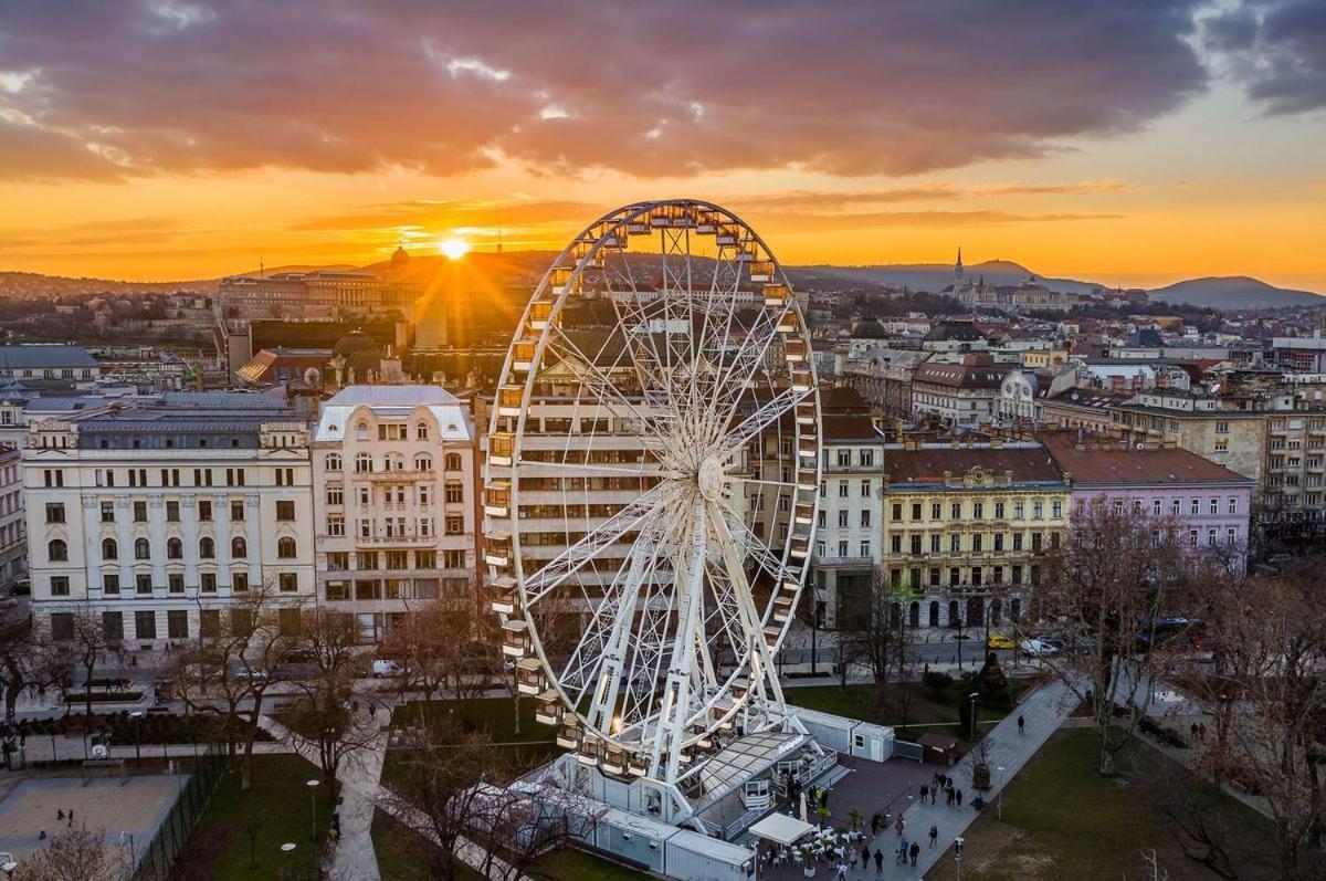 Central Oasis Budapest Ngoại thất bức ảnh